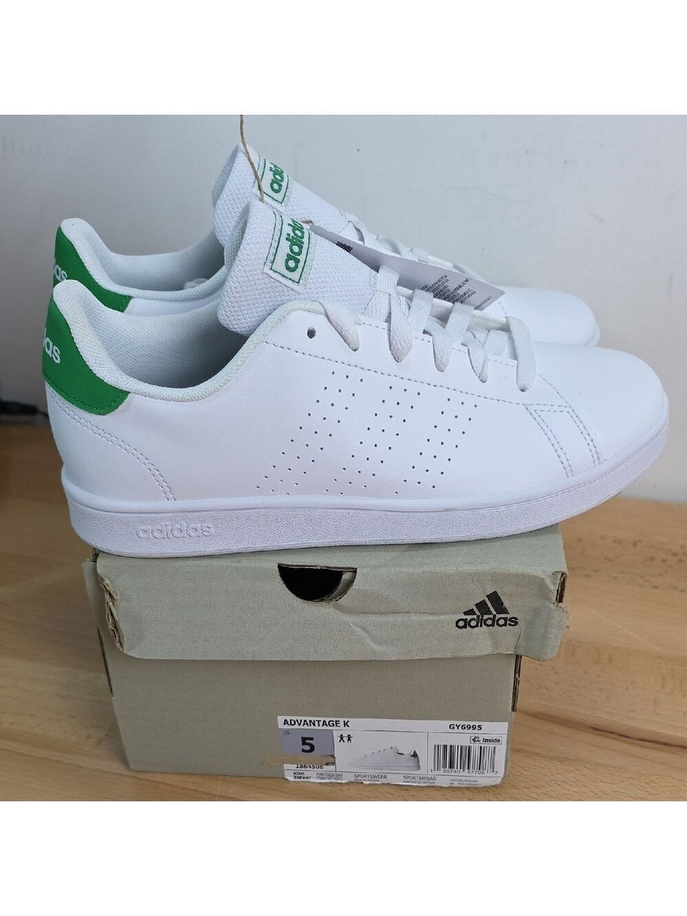Adidas Advantage White with Green Accents US 5 Kids